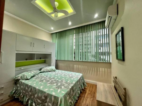 Studio a 98 metros da praia S C 98 ap405